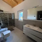 Colombaio Con Idromassaggio A 10 Min Dal Di Hébergement de vacances Cresciasca